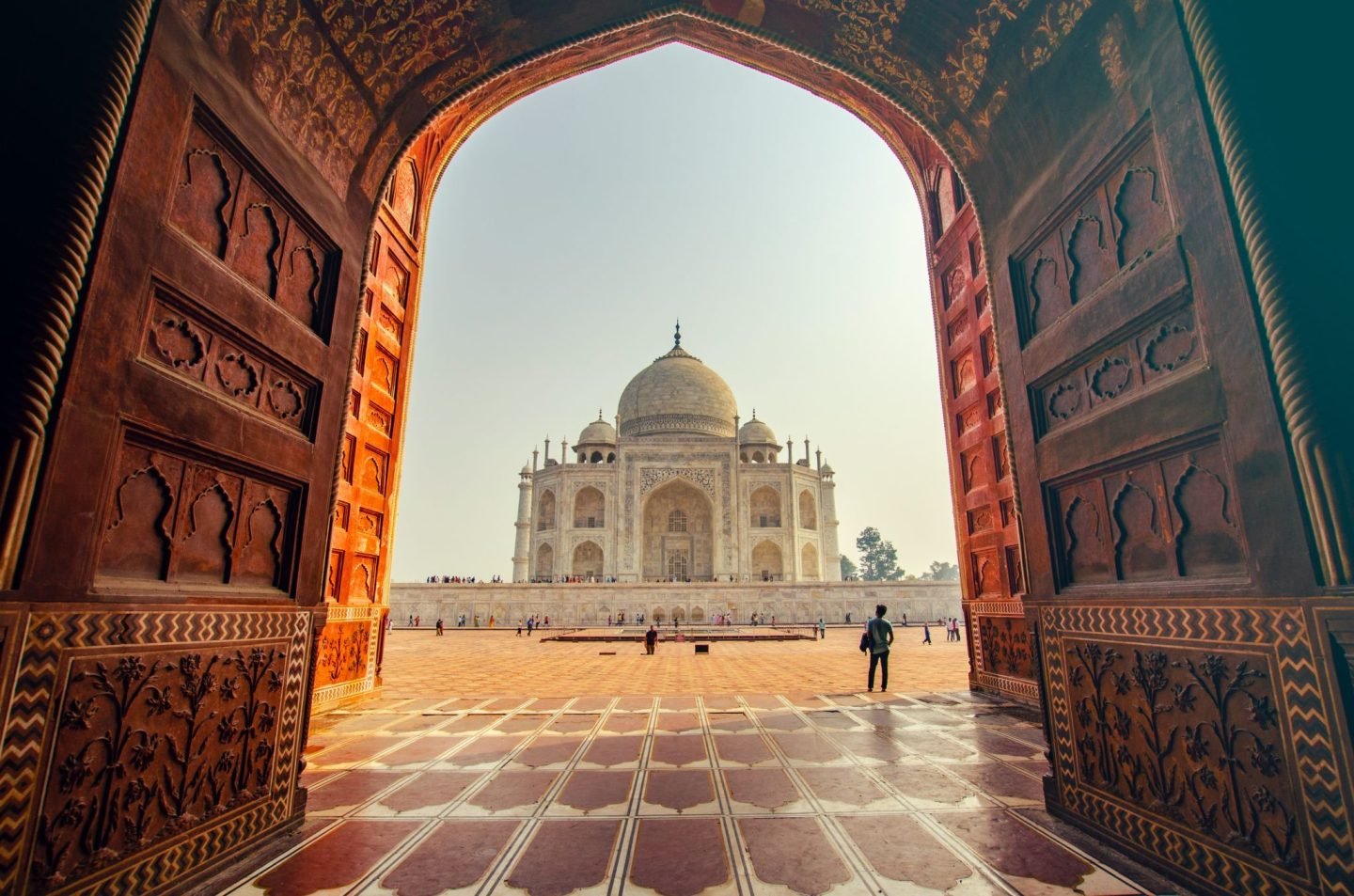 A Brief Guide to India Luxury Tour