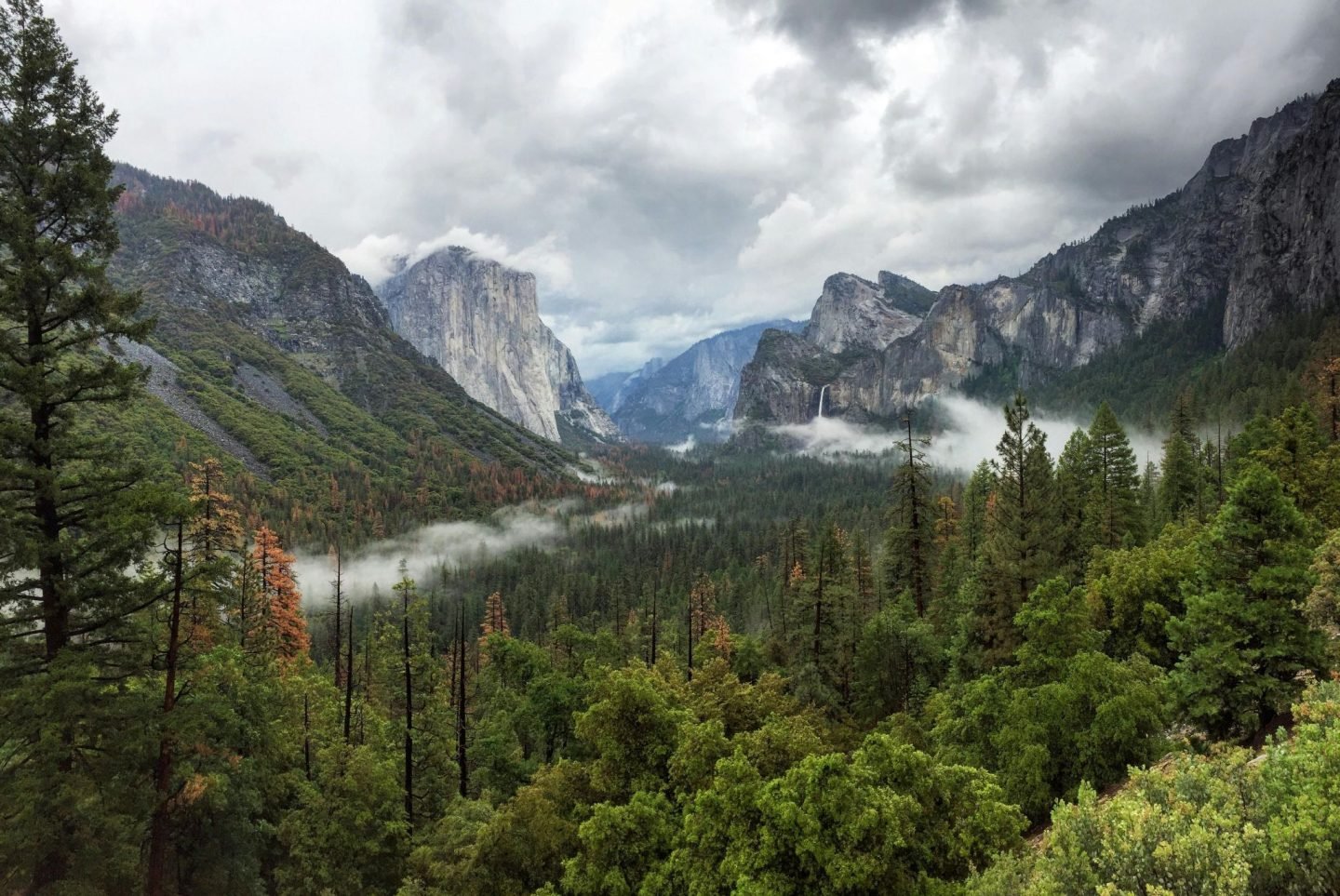 Outdoor scene of the US for outdoor adventures