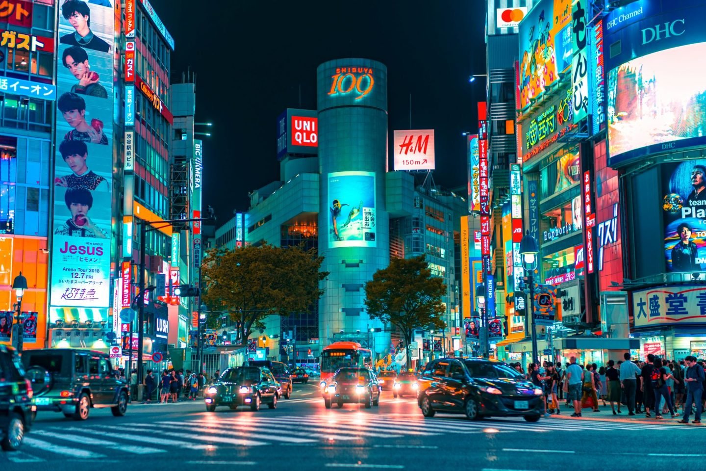 Shibuya crossing japan