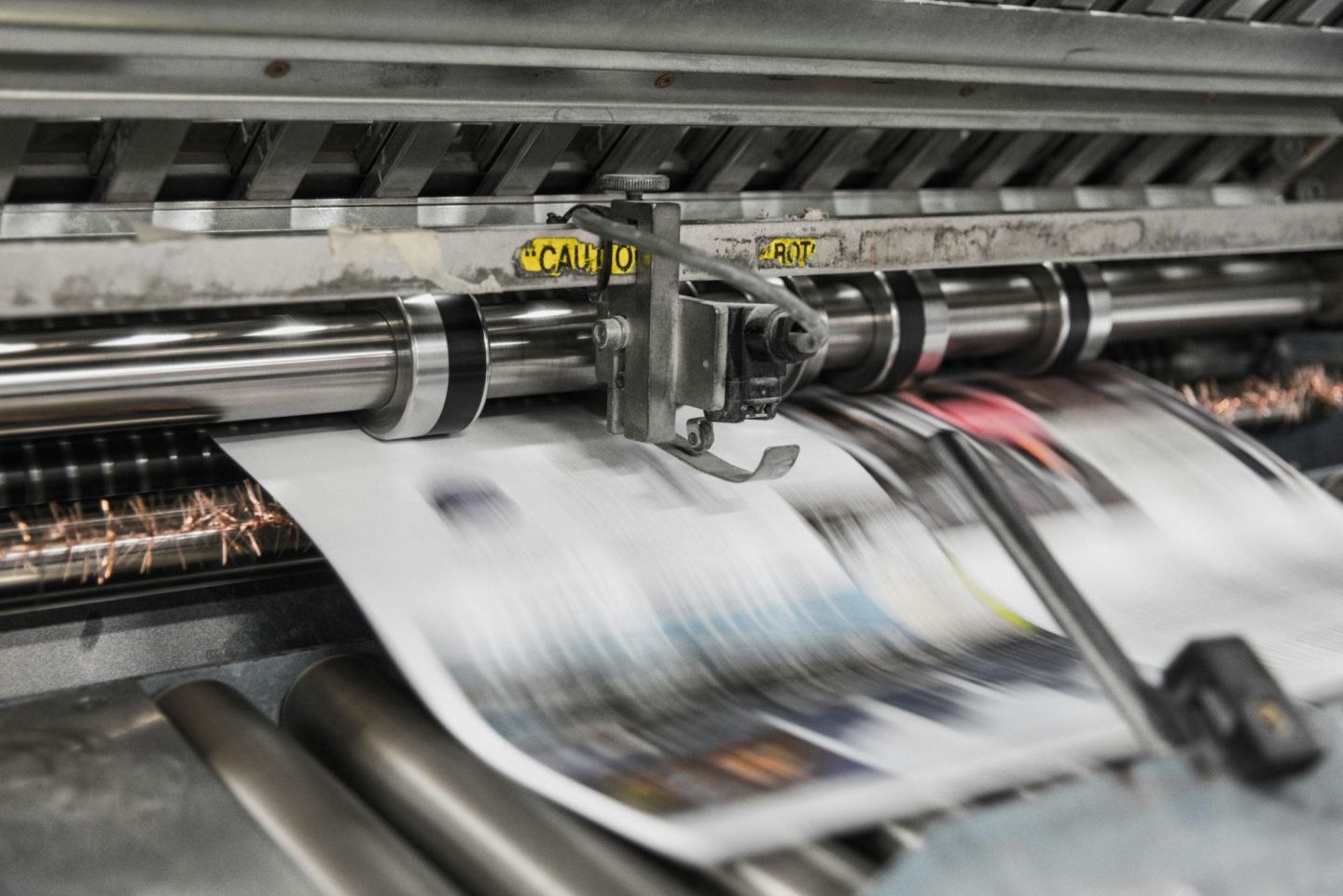 What Makes Printed Publications Relevant in the Modern Shopping Scene