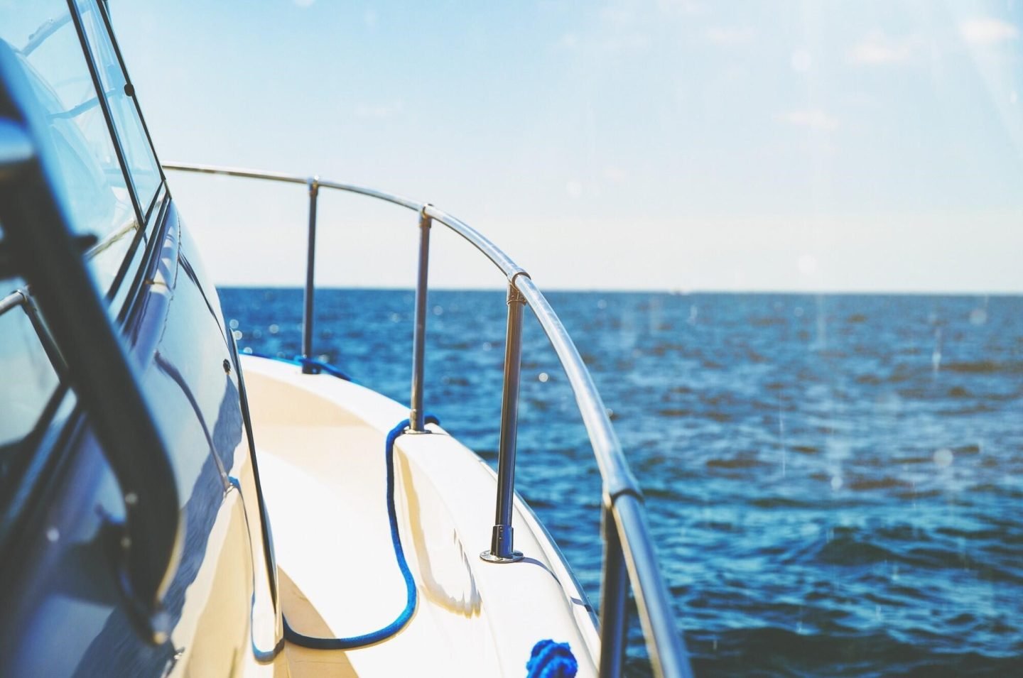 The Ultimate Guide to Renting a Small Luxury Yacht with Crew Members