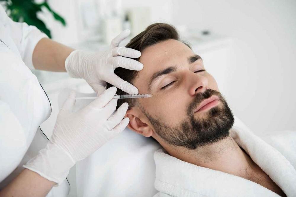 Skin Rejuvenation Secrets: Why More People Are Turning to Aesthetic Treatments