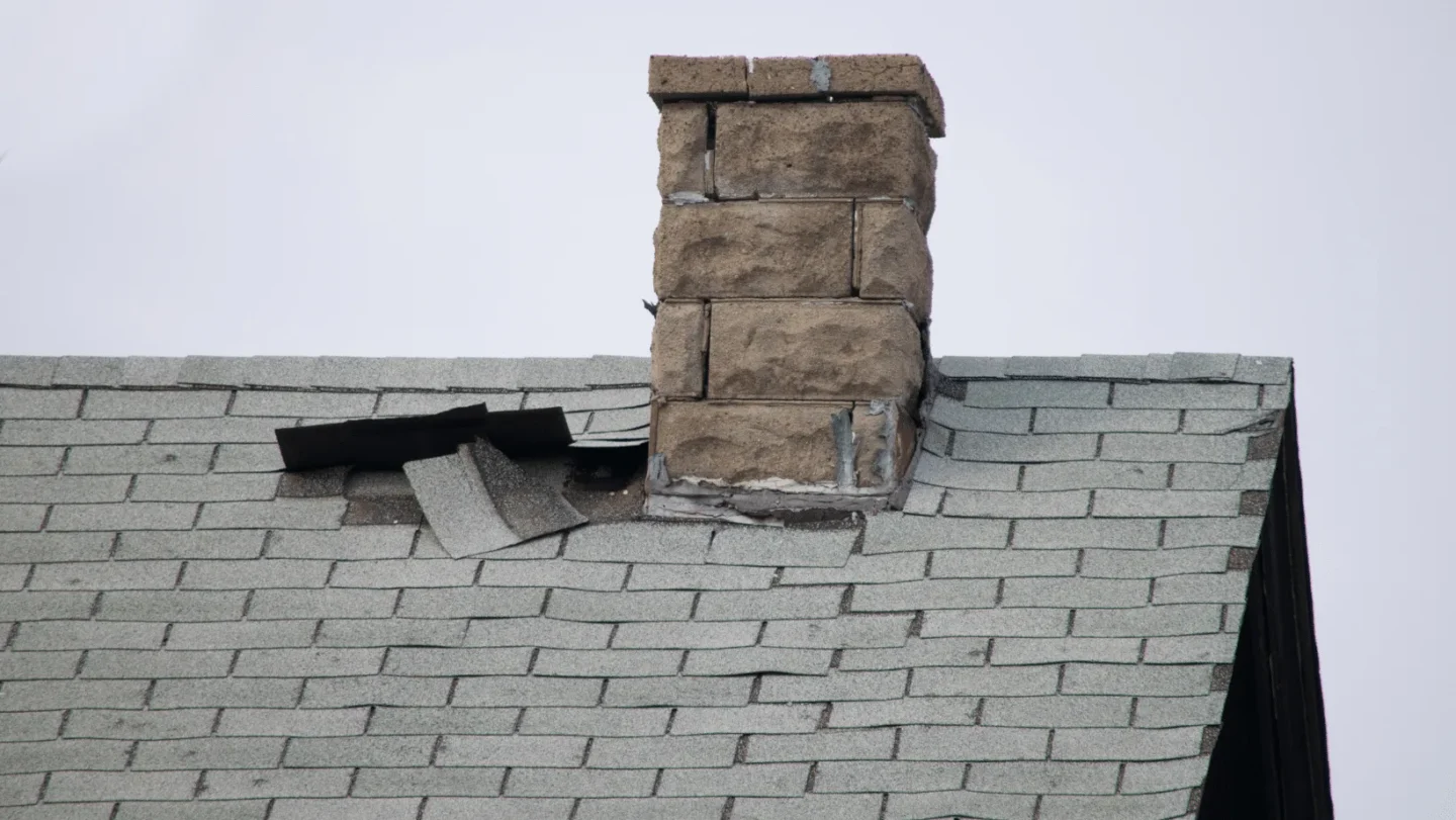 Roof Damage Warning Signs: When to Repair vs. When to Replace