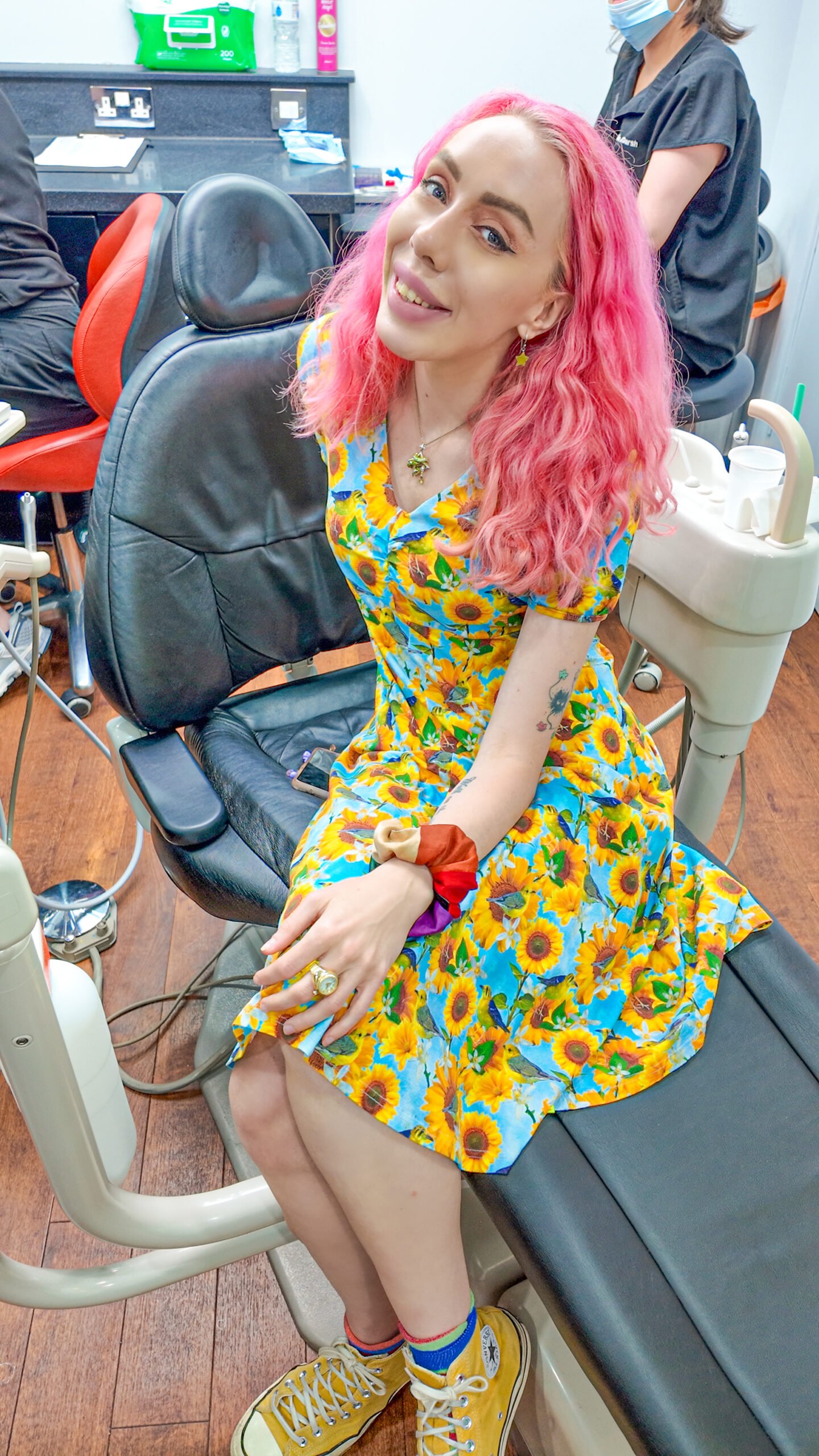 ollie darsh dentist liverpool stephi lareine